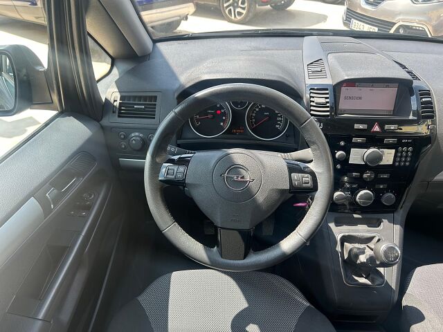 OPEL ZAFIRA 111 JAHRA 1.8 SPANISH LHD IN SPAIN 129000 MILES SUPERB 7 SEATS 2010